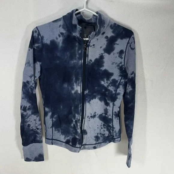 Sweater - Picture 9 of 12